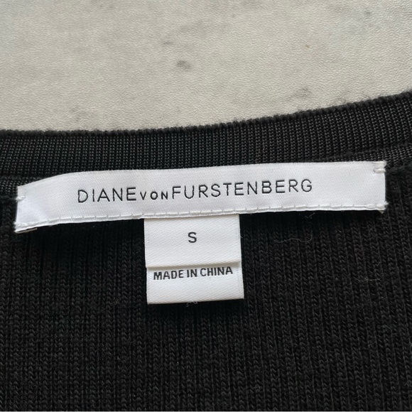 Diane von Furstenberg New Ibiza Jacquard Merino Cardigan Sweater Red Black - Picture 2 of 7